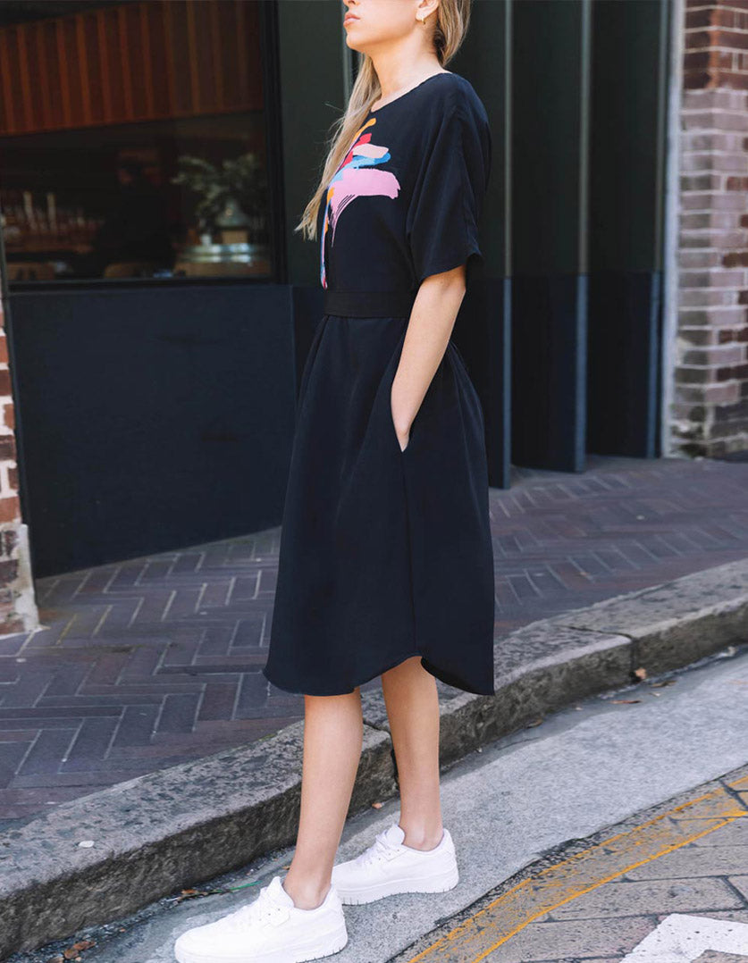 Annie dress Electric Heart printed 100% Silk with a tie belt. Slinky shift dress. Black with printed front. Side view