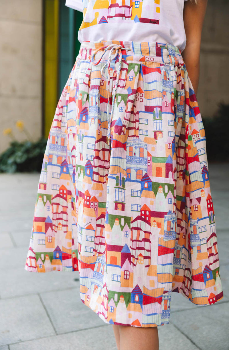 DEVOI Kathleen skirt in Urban Scapes print. Front close up.100% Linen, hand painted print. 