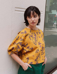 DEVOI Valerie women's linen Top in the hand-painted Scalavender print.