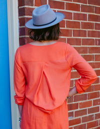 DEVOI Everleigh blouse - B Orange. Back view